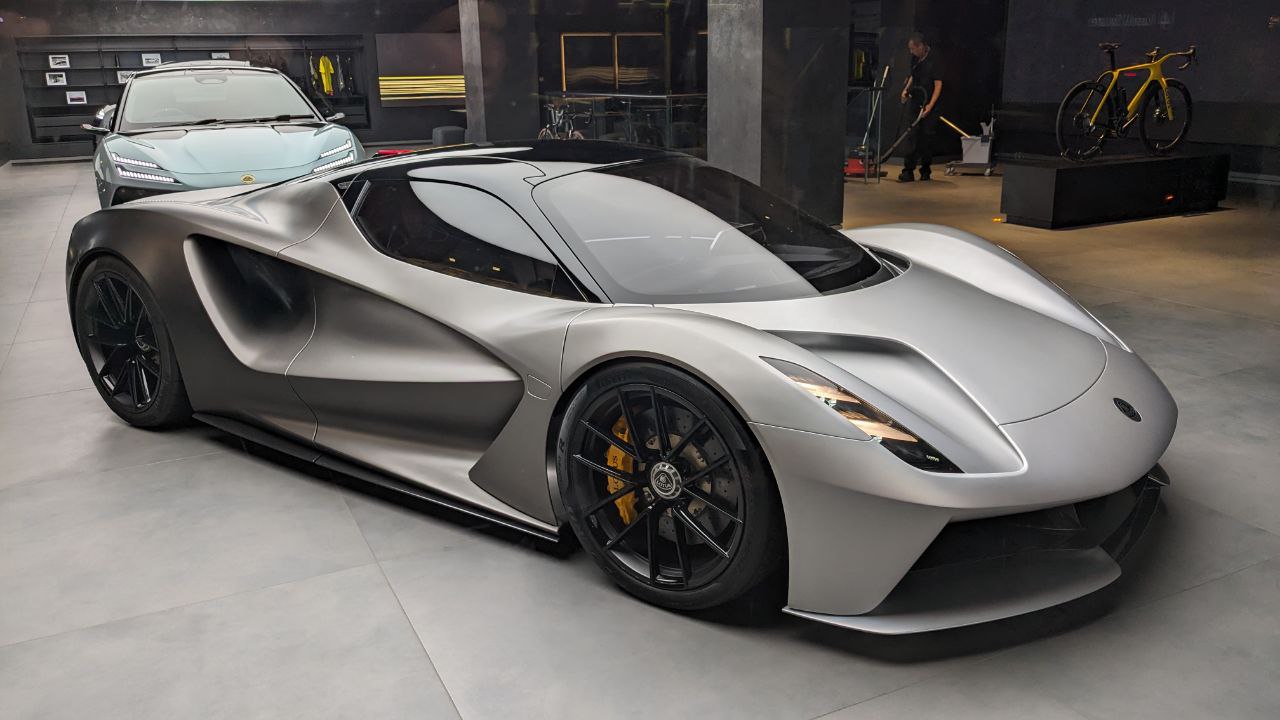 Lotus Evija